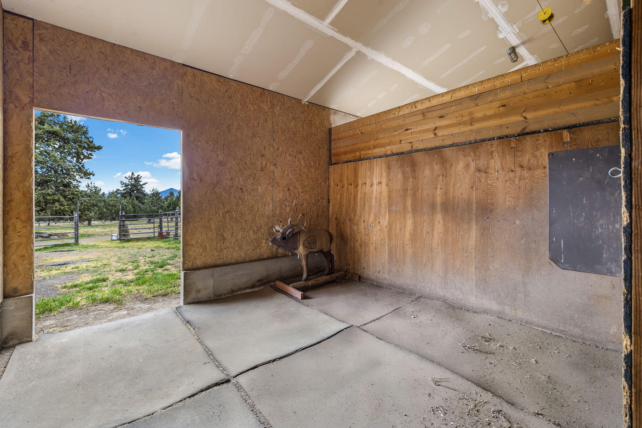 7423 Southwest Sand Ridge Road Terrebonne, OR 97760 - Photo 23 of 39