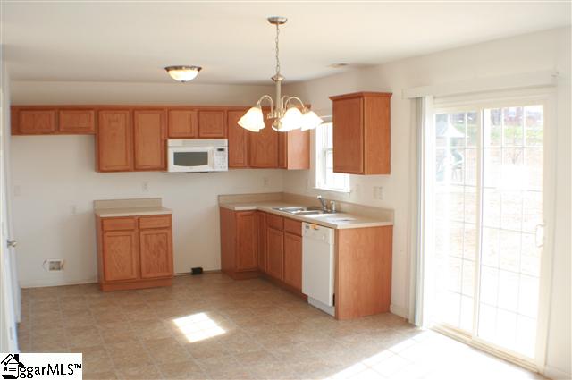 7 Catterick Way Fountain Inn, SC 29644 - Photo 5 of 11 Gallery Image 5
