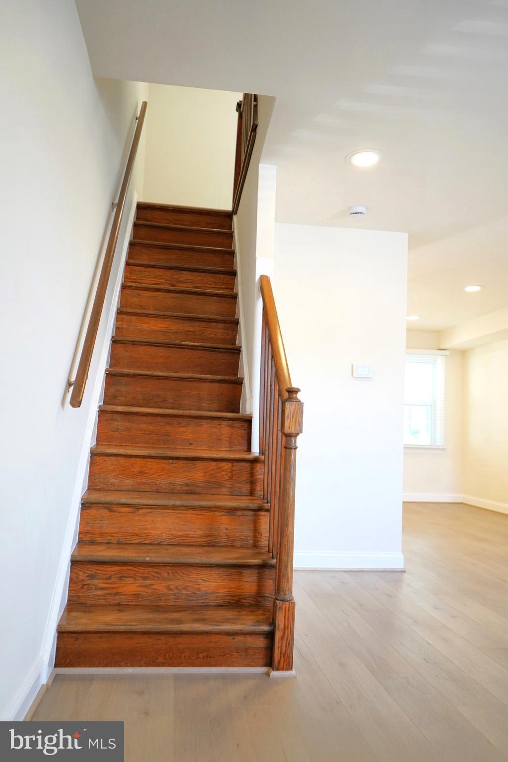 303 Arden Road West Baltimore, MD 21225 - Photo 48 of 95 living6