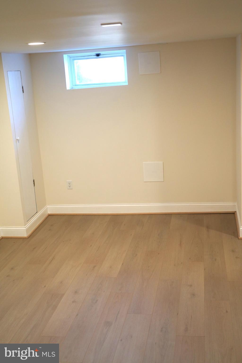 303 Arden Road West Baltimore, MD 21225 - Photo 74 of 95 basement4