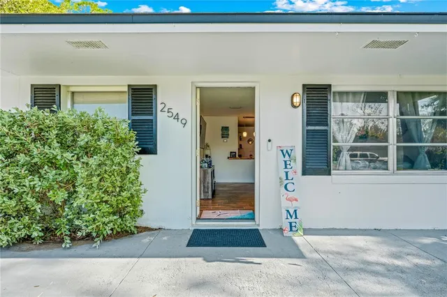 $4,995 | 2549 Clarendon Avenue, New Smyrna Beach, FL 32168