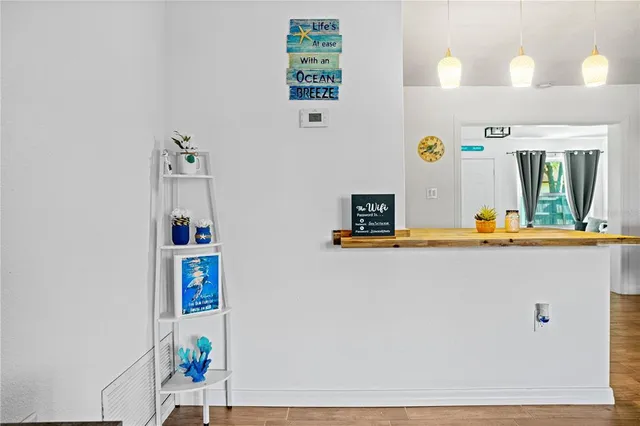 $4,995 | 2549 Clarendon Avenue, New Smyrna Beach, FL 32168