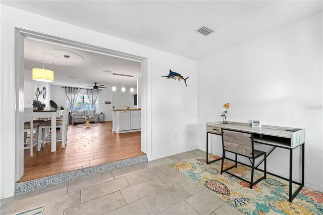 $4,995 | 2549 Clarendon Avenue, New Smyrna Beach, FL 32168