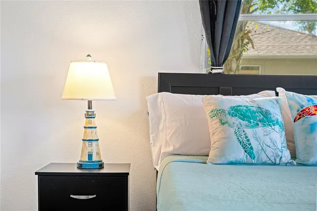 $4,995 | 2549 Clarendon Avenue, New Smyrna Beach, FL 32168