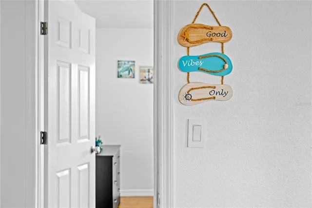 $4,995 | 2549 Clarendon Avenue, New Smyrna Beach, FL 32168