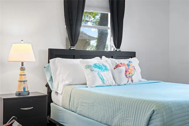 $4,995 | 2549 Clarendon Avenue, New Smyrna Beach, FL 32168