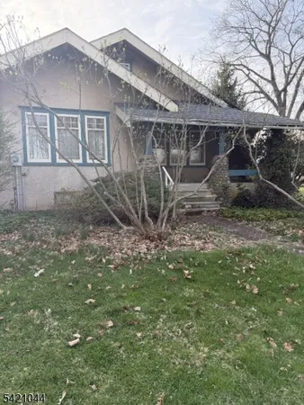 $349,900 | 37 Parker Street, Belvidere, NJ 07823