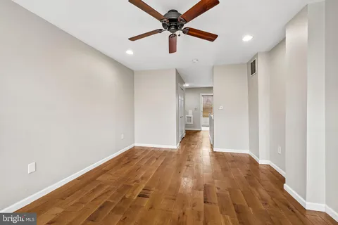 $3,200 | 2315 Eastern Avenue, Baltimore, MD 21224