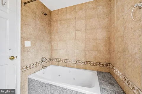 $3,200 | 2315 Eastern Avenue, Baltimore, MD 21224
