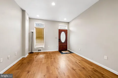 $3,200 | 2315 Eastern Avenue, Baltimore, MD 21224