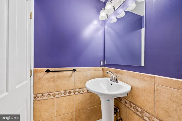 $3,200 | 2315 Eastern Avenue, Baltimore, MD 21224