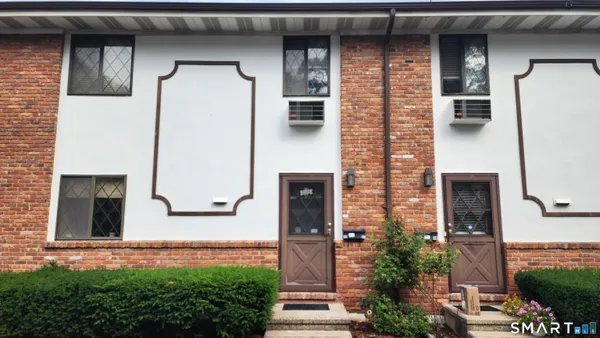 $399,000 | 45 Columbus Place, Unit 17, Stamford, CT 06907