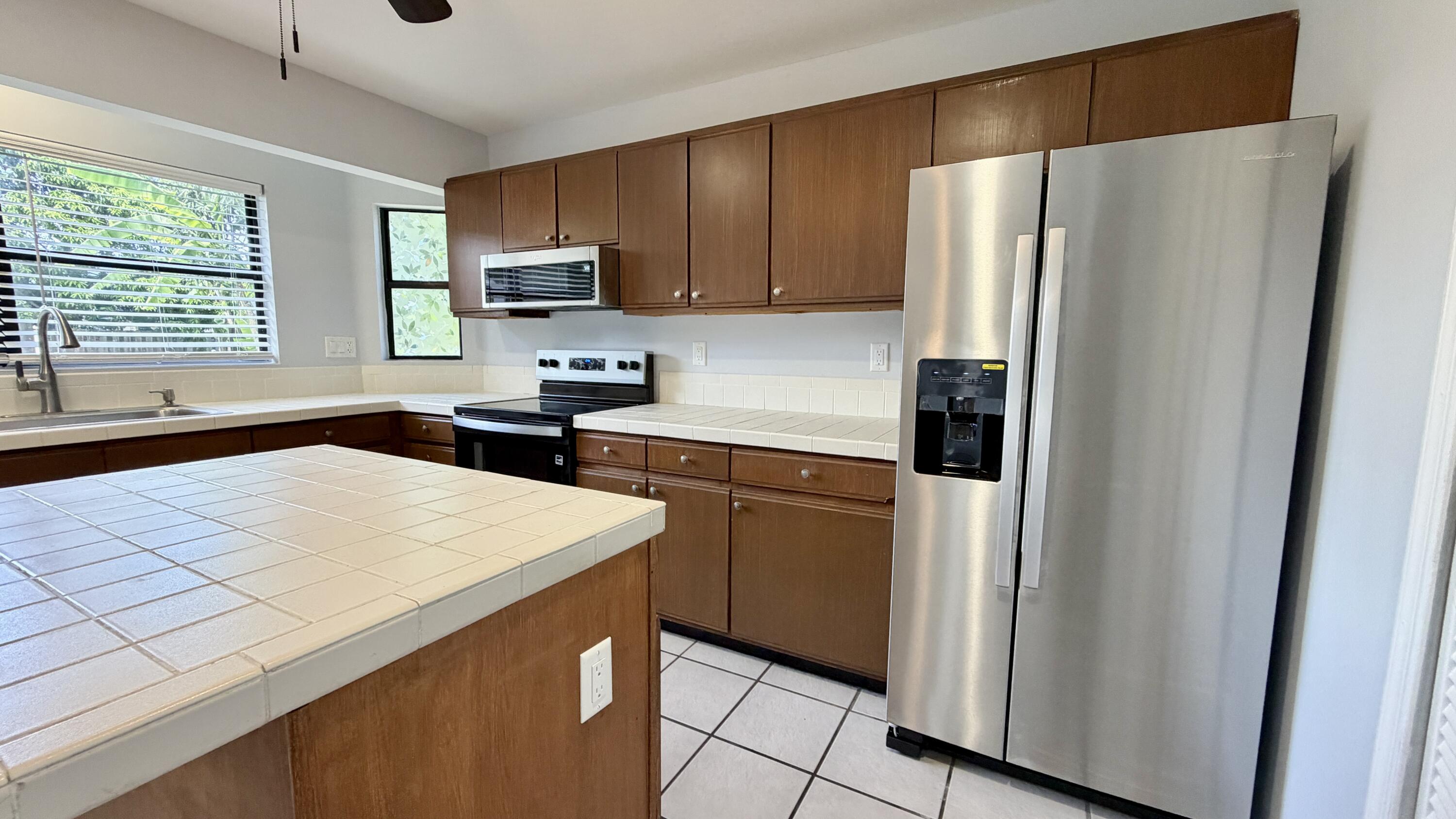 6048 Garrett Street Jupiter, FL 33458 - Photo 10 of 101 IMG_8838