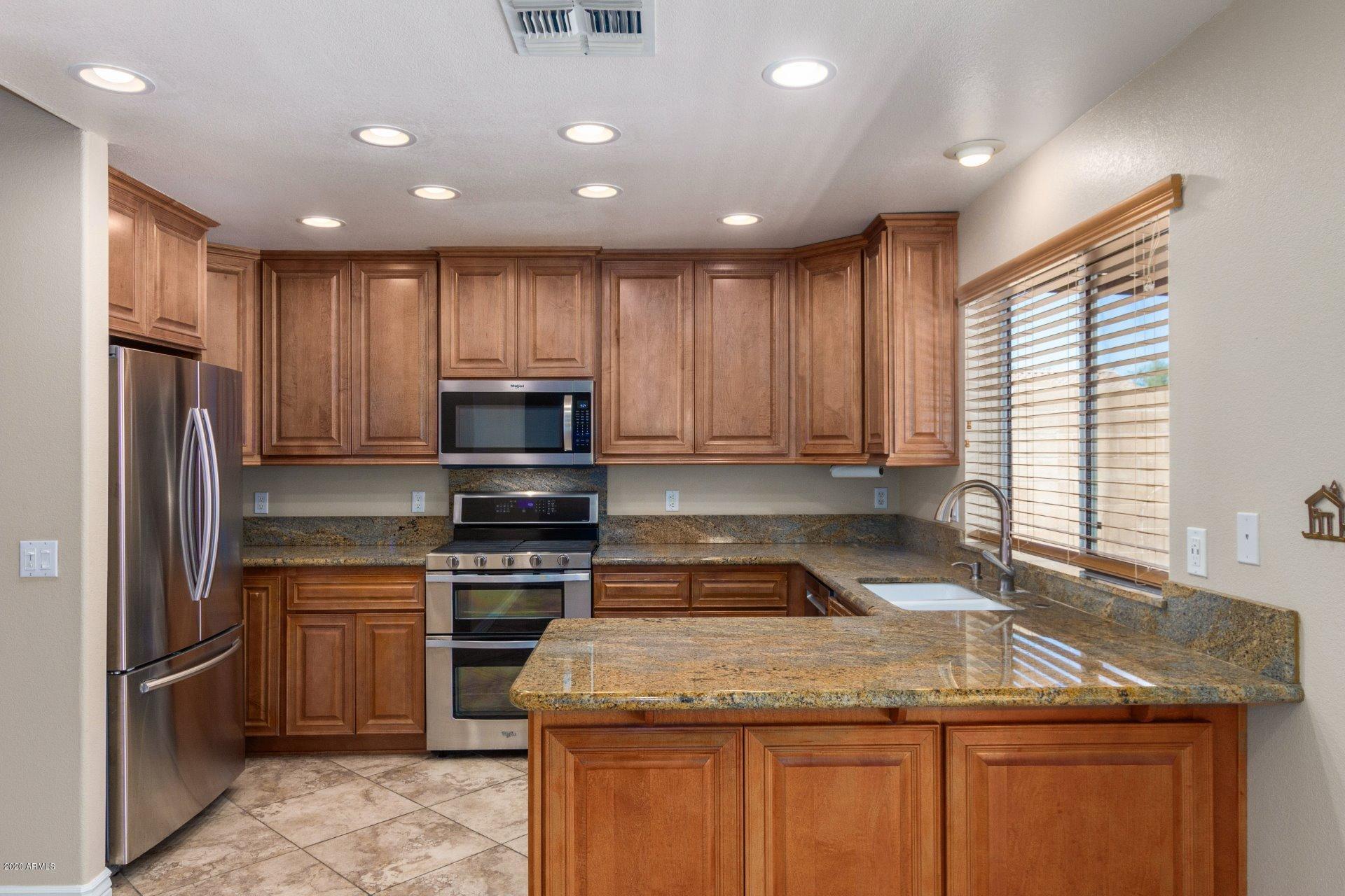 3326 East Escuda Road Phoenix, AZ 85050 - Photo 19 of 50 Escuda - Kitch1