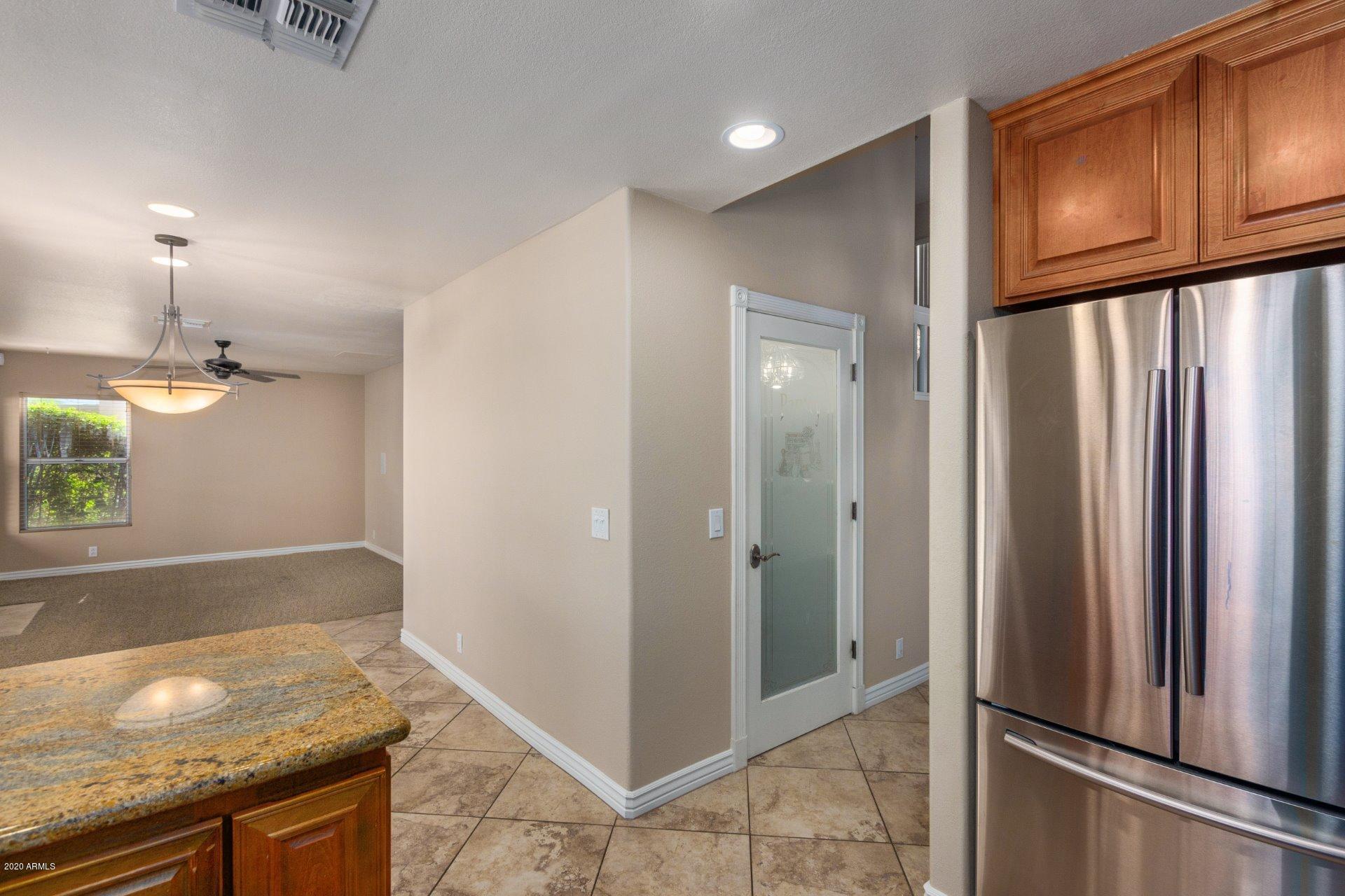 3326 East Escuda Road Phoenix, AZ 85050 - Photo 22 of 50 Escuda - Kitch4