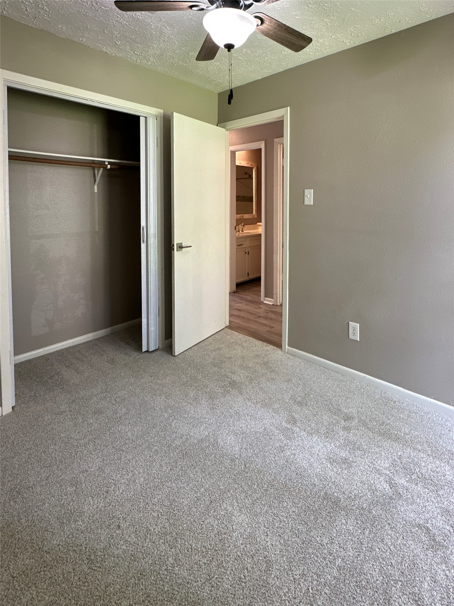 26403 Hunters Hollow Drive Spring, TX 77380 - Photo 21 of 34 Guest bedroom 2