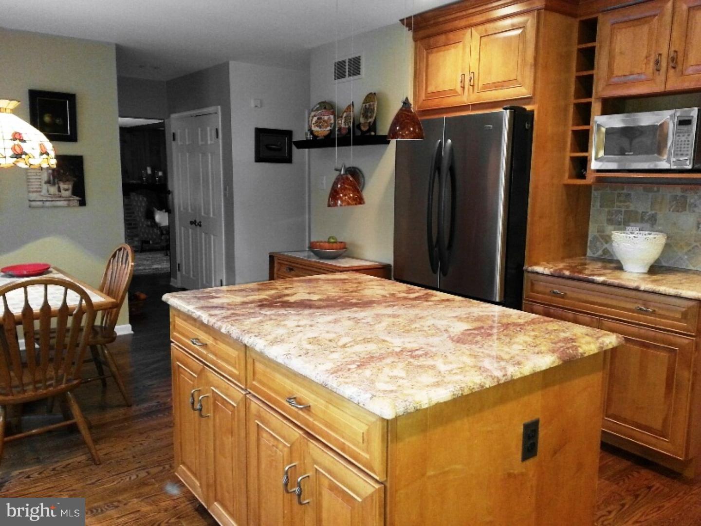 359 Richard Road Yardley, PA 19067 - Photo 12 of 25 Kitchen
