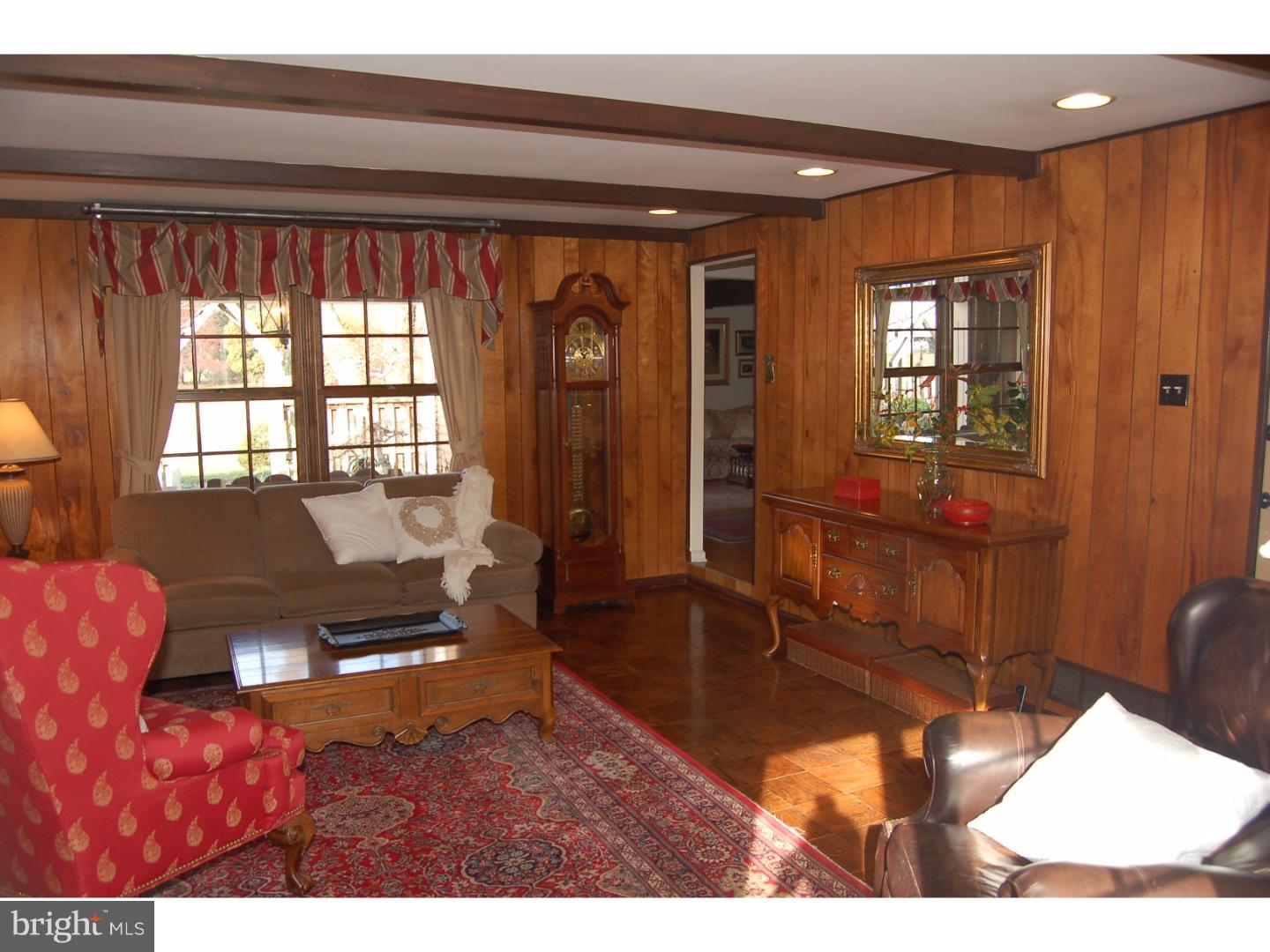 359 Richard Road Yardley, PA 19067 - Photo 9 of 25 Family Room