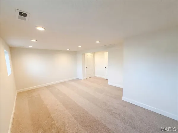 $255,000 | 945 Countryside Drive, Troy, MO 63379