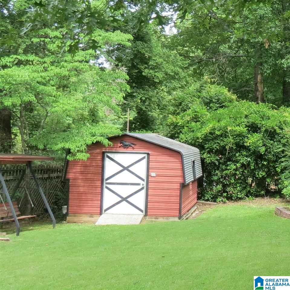 2625 5th Way Northwest Center Point, AL 35215 - Photo 8 of 18