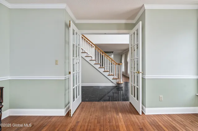 $639,000 | 987 Grooms Road, Clifton Park, NY 12148