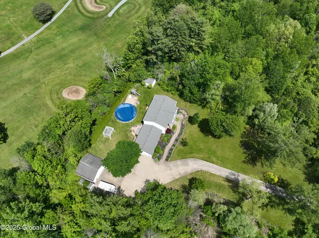 $639,000 | 987 Grooms Road, Clifton Park, NY 12148