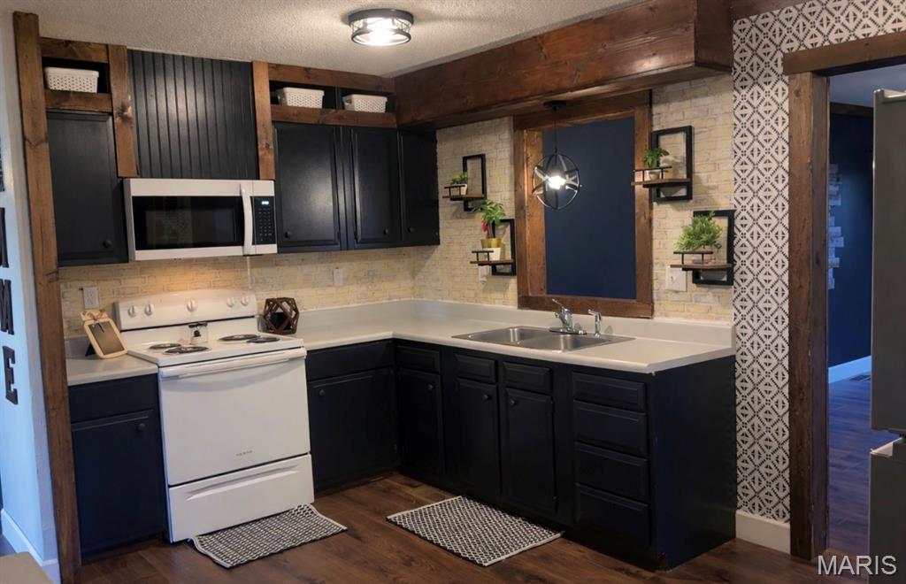 113 Watson Street Fredericktown, MO 63645 - Photo 2 of 16