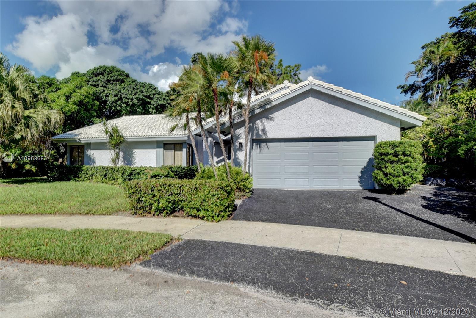 2349 Northwest 29th Road Boca Raton, FL 33431 - Photo 2 of 27