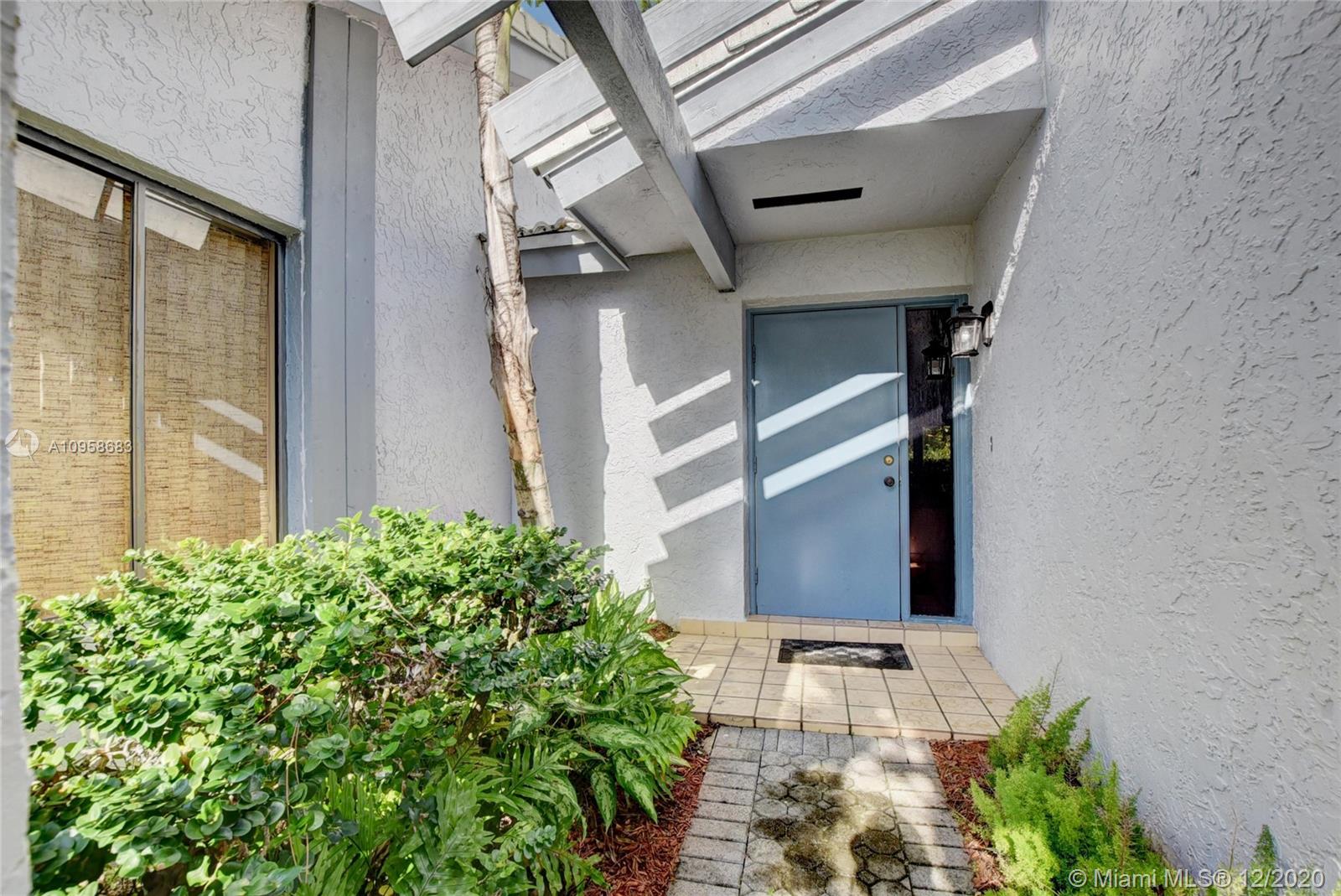 2349 Northwest 29th Road Boca Raton, FL 33431 - Photo 3 of 27
