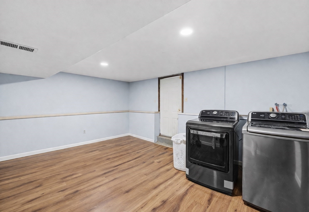 36 Kalmia Road Holbrook, MA 02343 - Photo 15 of 19