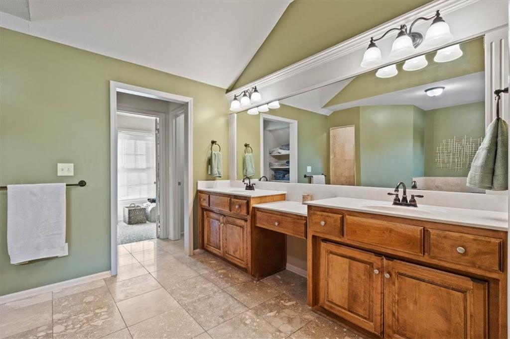 6942 Constance Street Shawnee, KS 66216 - Photo 17 of 37