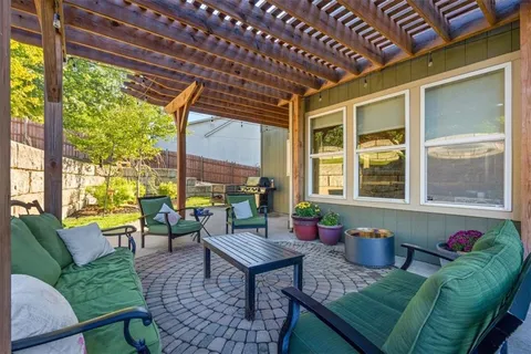 $545,000 | 6942 Constance Street, Shawnee, KS 66216