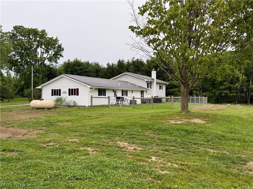 6852 Graham Road Pierpont, OH 44082 - Photo 3 of 45