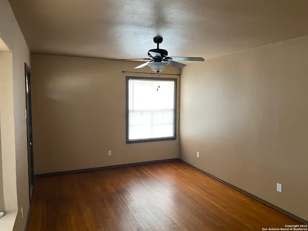 $1,400 | 224 Marquette Drive, San Antonio, TX 78228