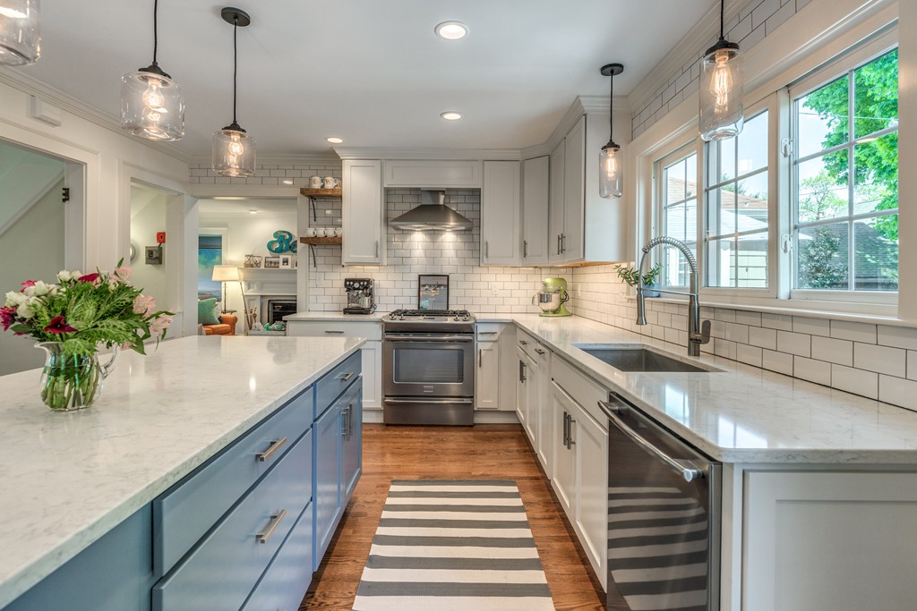 13 Pickwick Road Marblehead, MA 01945 - Photo 14 of 30