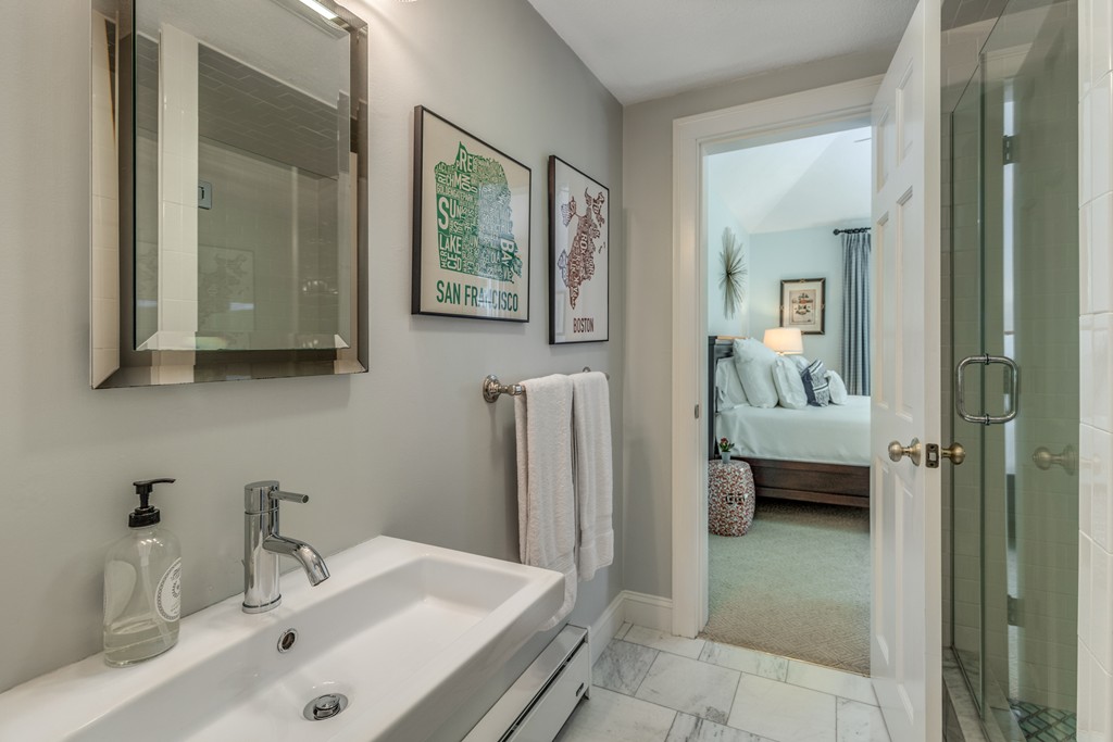 13 Pickwick Road Marblehead, MA 01945 - Photo 18 of 30