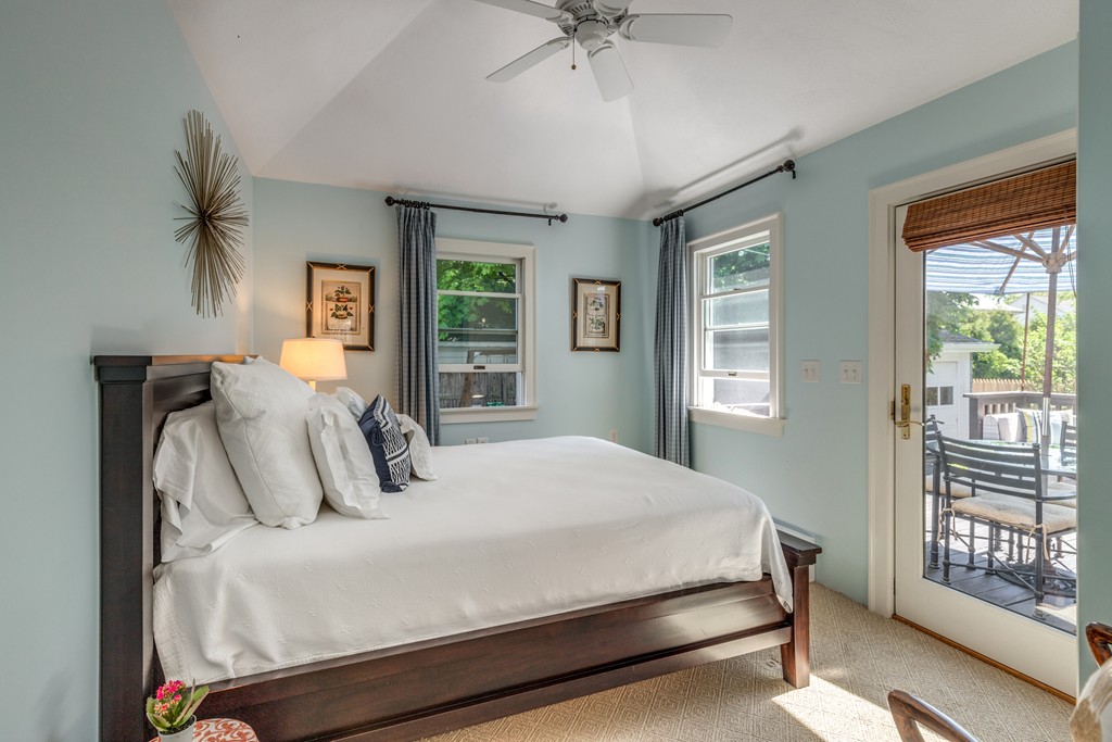13 Pickwick Road Marblehead, MA 01945 - Photo 19 of 30