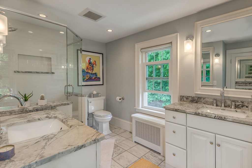 13 Pickwick Road Marblehead, MA 01945 - Photo 21 of 30