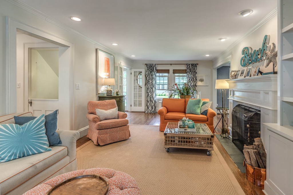 13 Pickwick Road Marblehead, MA 01945 - Photo 7 of 30