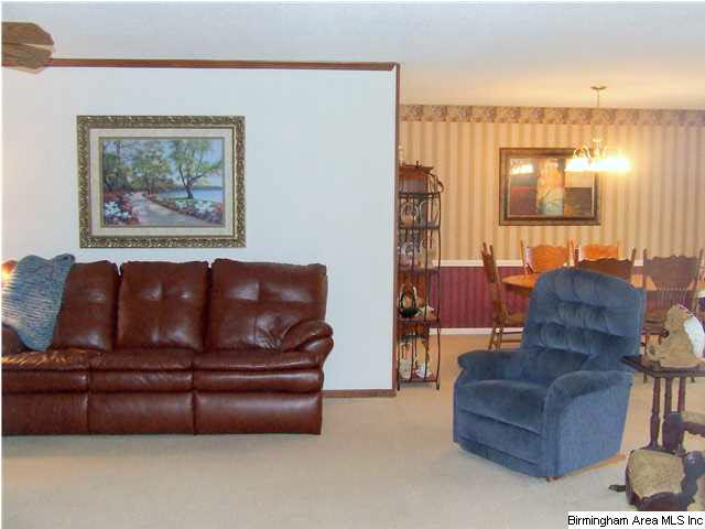 208 5th Way Pleasant Grove, AL 35127 - Photo 9 of 32