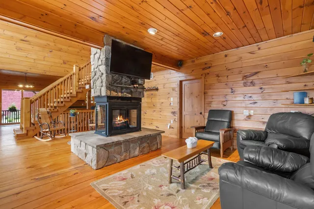 $759,900 | 455 Carrie Avenue, Pembroke, NH 03275