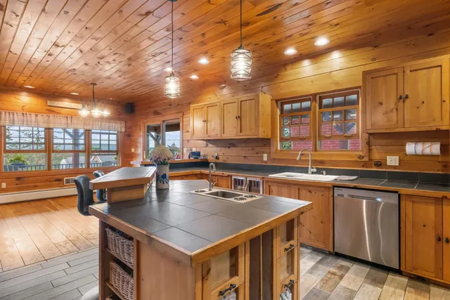 $759,900 | 455 Carrie Avenue, Pembroke, NH 03275