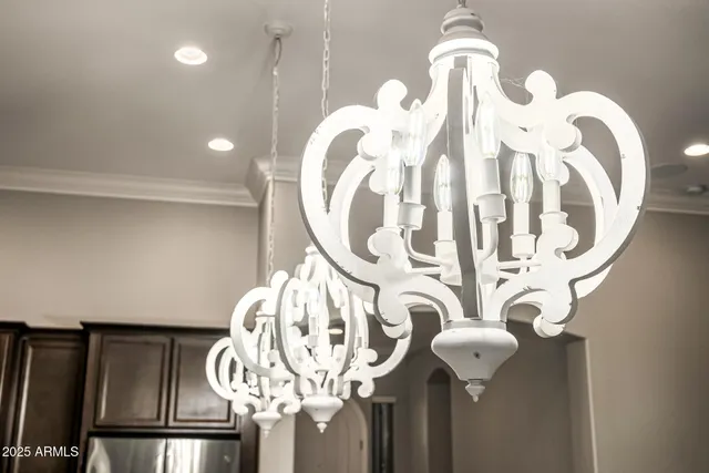 $1,249,000 | 7588 South Peppertree Drive, Gilbert, AZ 85298