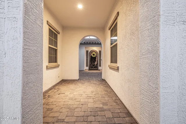 $1,249,000 | 7588 South Peppertree Drive, Gilbert, AZ 85298