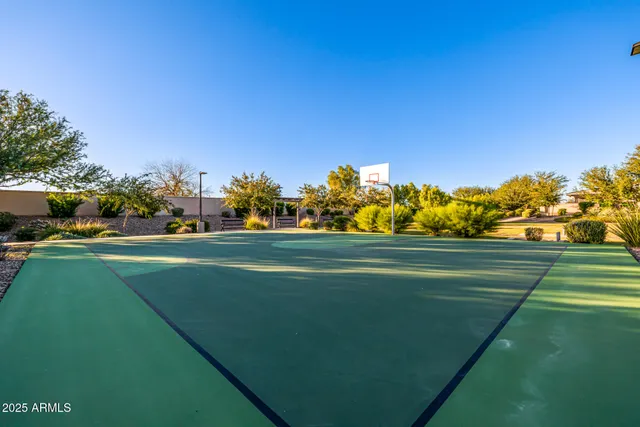 $1,249,000 | 7588 South Peppertree Drive, Gilbert, AZ 85298