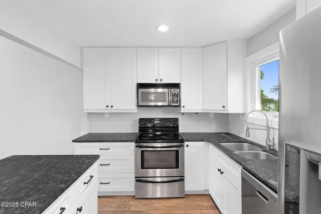 $2,000 | 4305 Bay Point Road, Unit 443, Panama City Beach, FL 32408