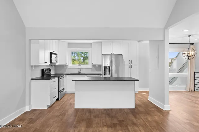 $2,000 | 4305 Bay Point Road, Unit 443, Panama City Beach, FL 32408