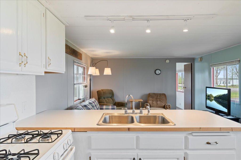 15427 Twilight Road Onamia, MN 56359 - Photo 5 of 45 Gallery Image 5