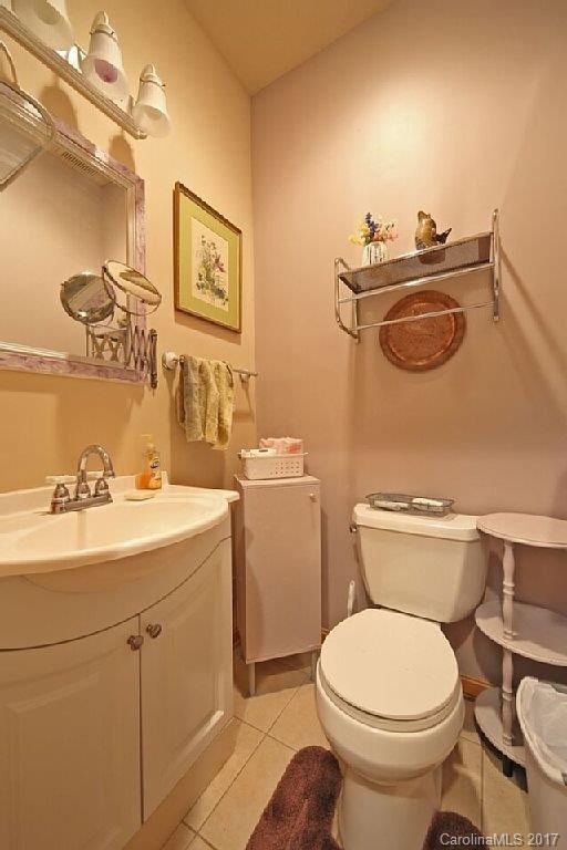 16 Weldon Way Fairview, NC 28730 - Photo 4 of 24 Gallery Image 4