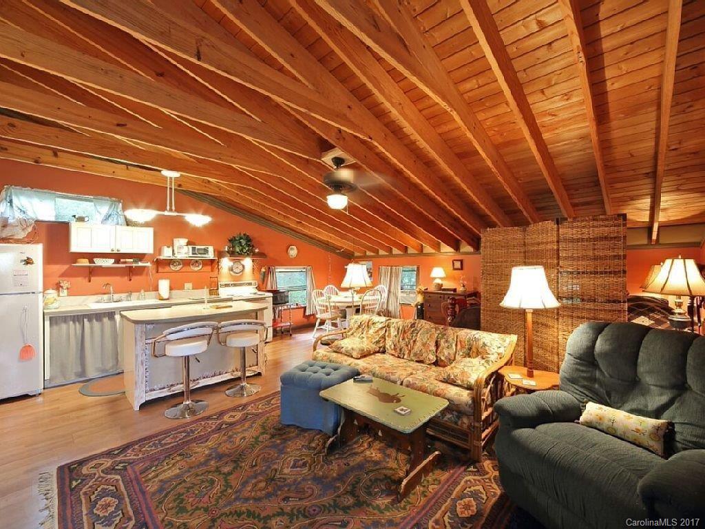16 Weldon Way Fairview, NC 28730 - Photo 5 of 24 Gallery Image 5